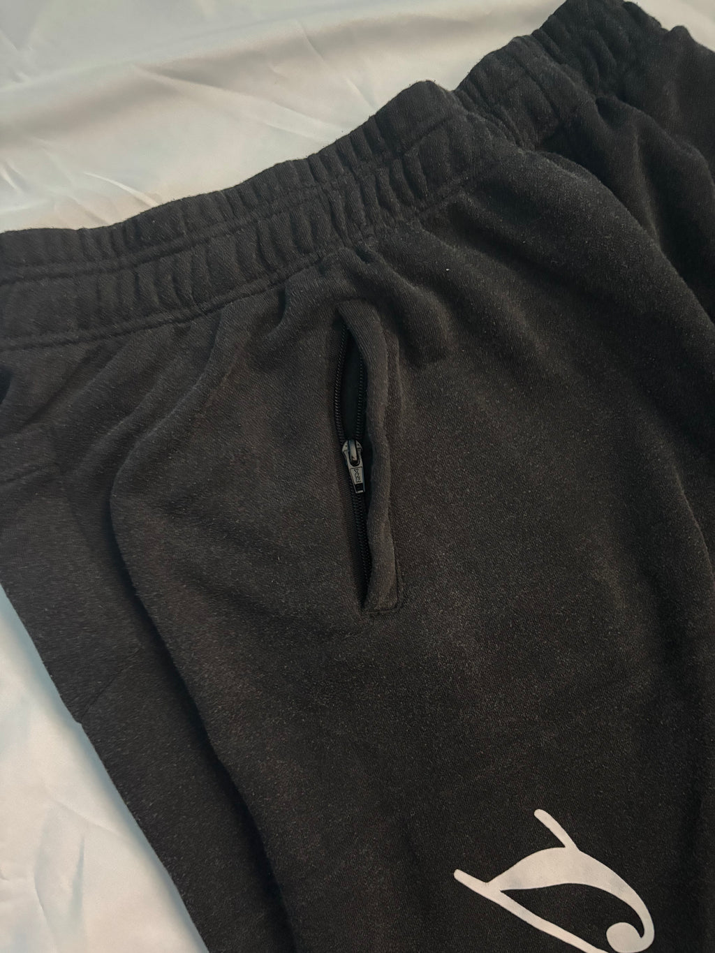 "Acutis" Sweatpants